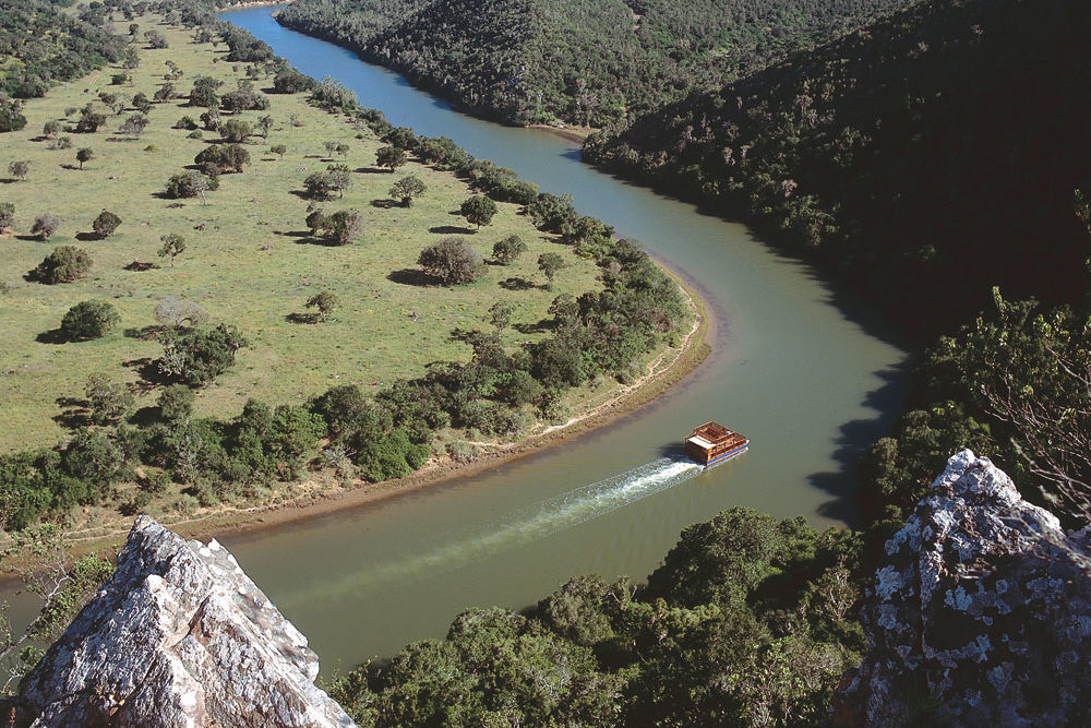 river cruise safari